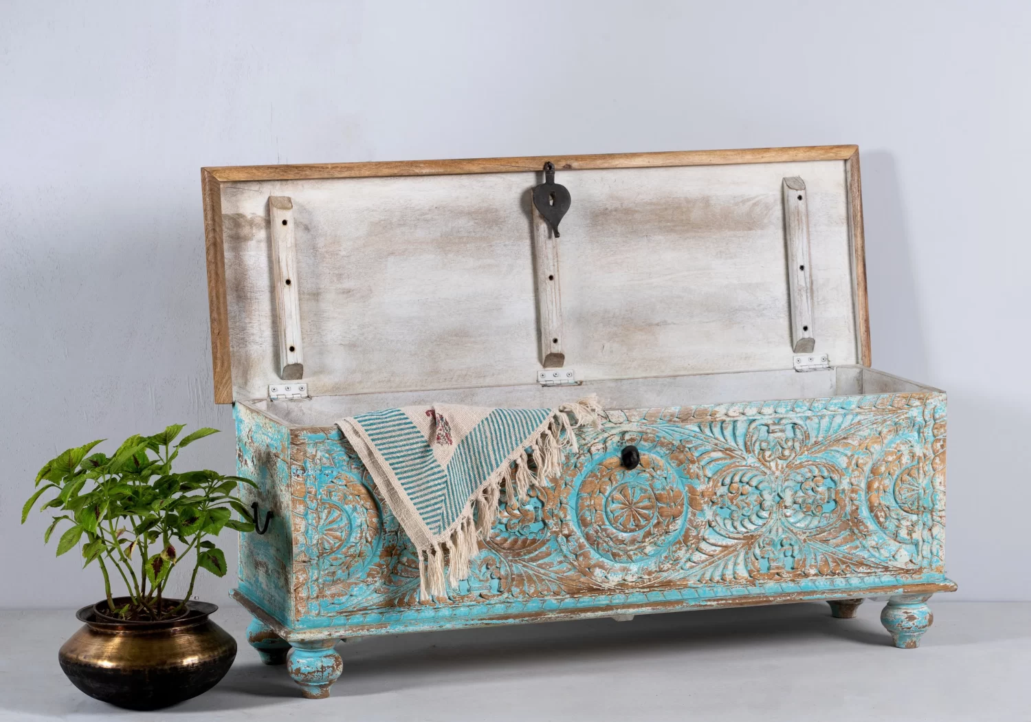 Wooden Home Hand Carved Floral Design Trunk Box 2 Scaled